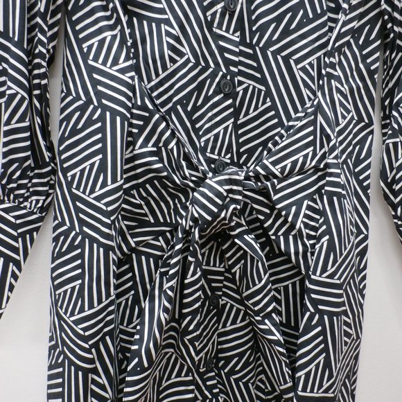 Waist Tie Knot Shirt Dress (Dot & Stripe) - Picture 5 of 7